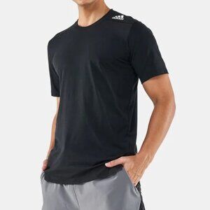 Adidas Aeroeady Black Short Sleeve Athletic Shirt Shoulder Logo M